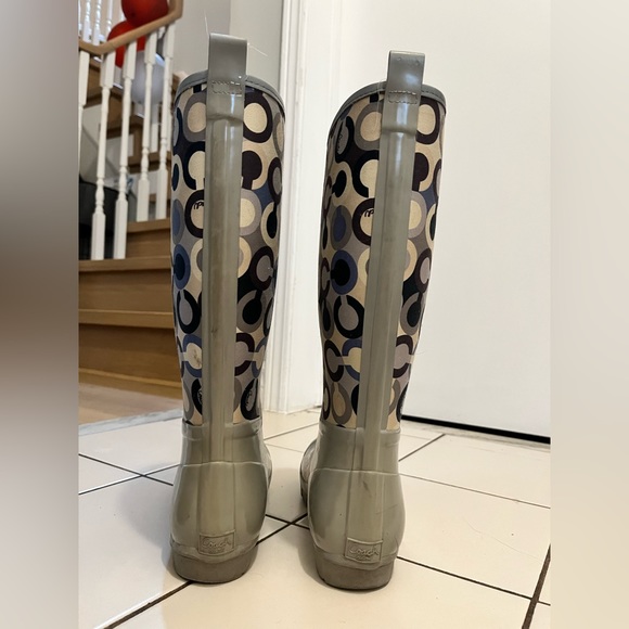 Coach rain boots size 7 - Picture 4 of 5